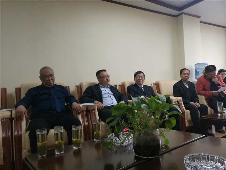 Z6���������ǲ�(�й���)���޹�˾����